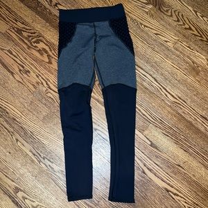 MICHI leggings size XS